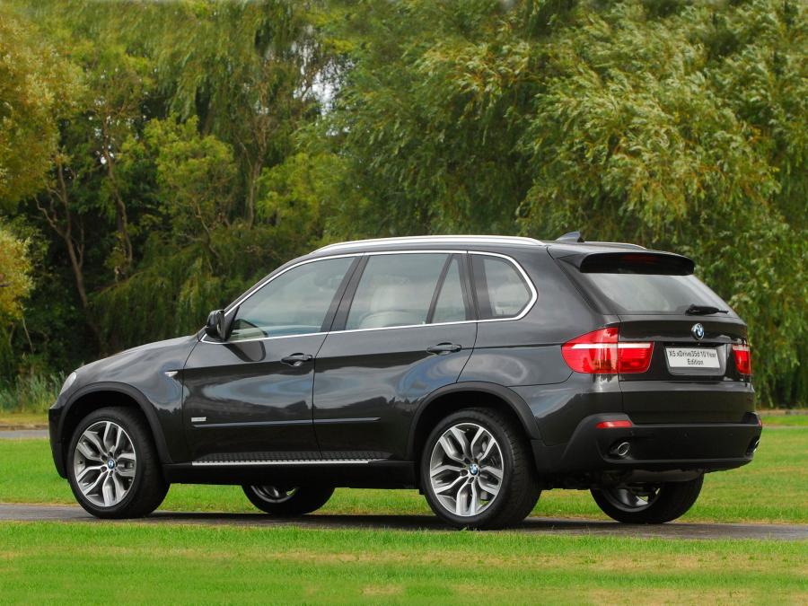  BMW X5 xDrive 3.5d 10 Year Edition 2009 года  (фото 17 из 18)
